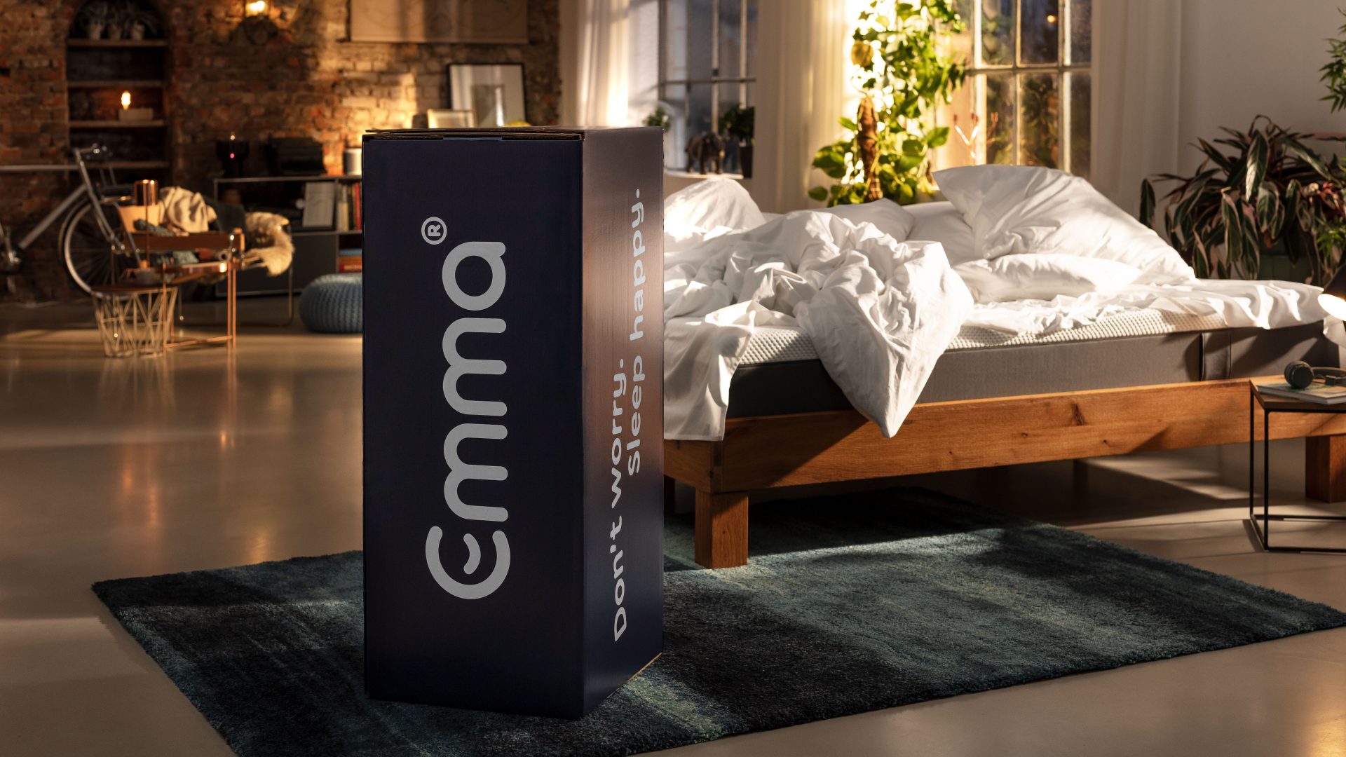 Emma_Europes_most_awarded_mattress_credits_Florian-Grill_copyright_Emma-Sleep-GmbH_1-1920x1080